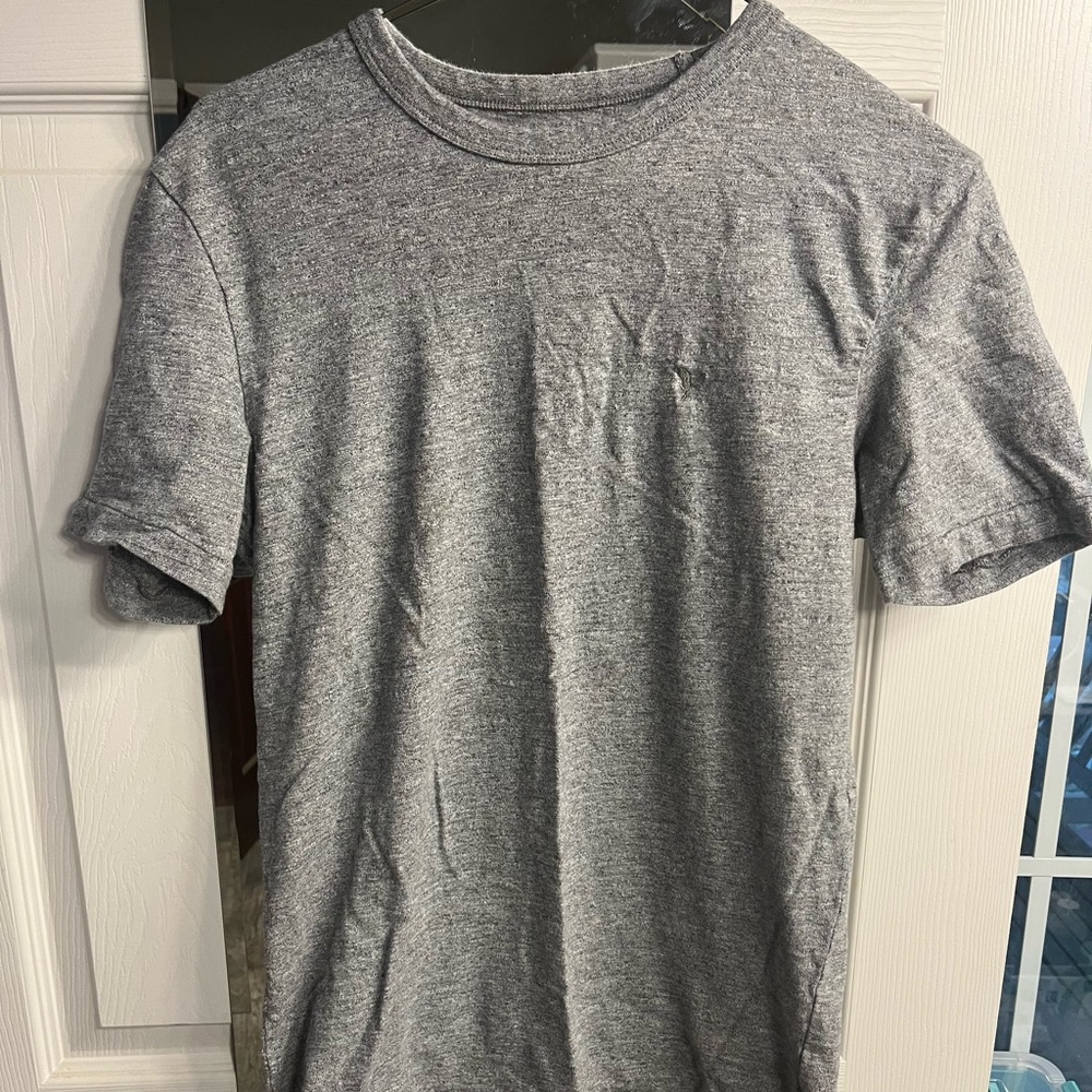 American eagle grey tshirt size XS